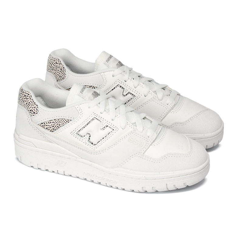 NEW BALANCE 550 BEGE CLARO