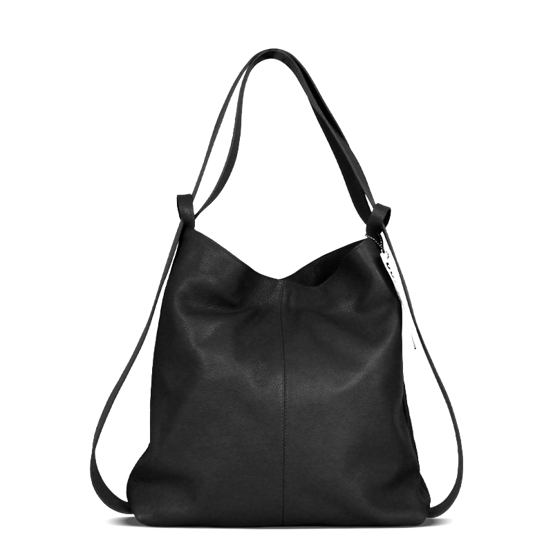 BOLSA COURO SACO VIRA MOCHILA PRETA