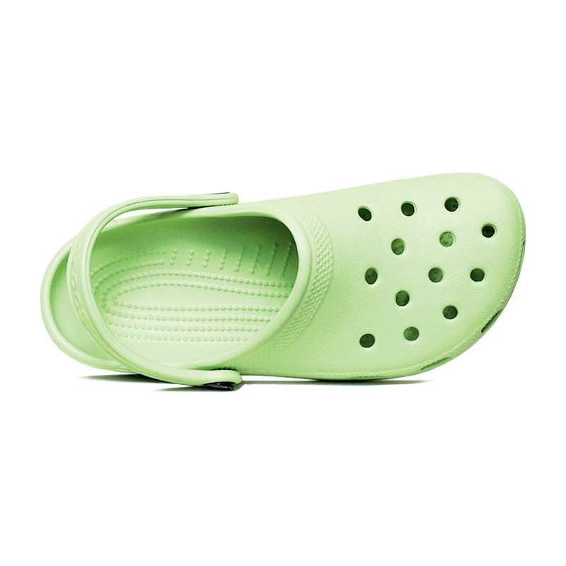 Crocs classic clog kids celery 2
